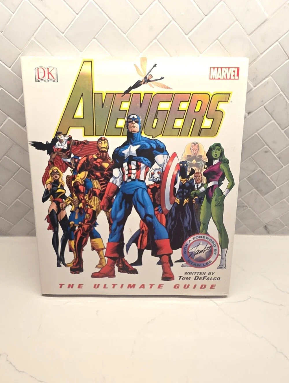 Avengers: The Ultimate Guide Hardcover with Dust Jacket — DK Publishing